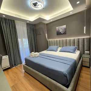 Peaky Hotel