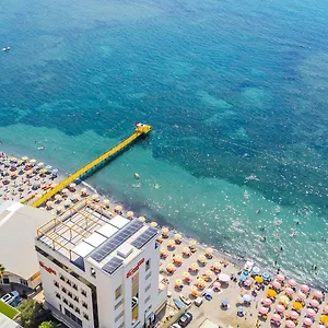 4* Hotel Aragosta